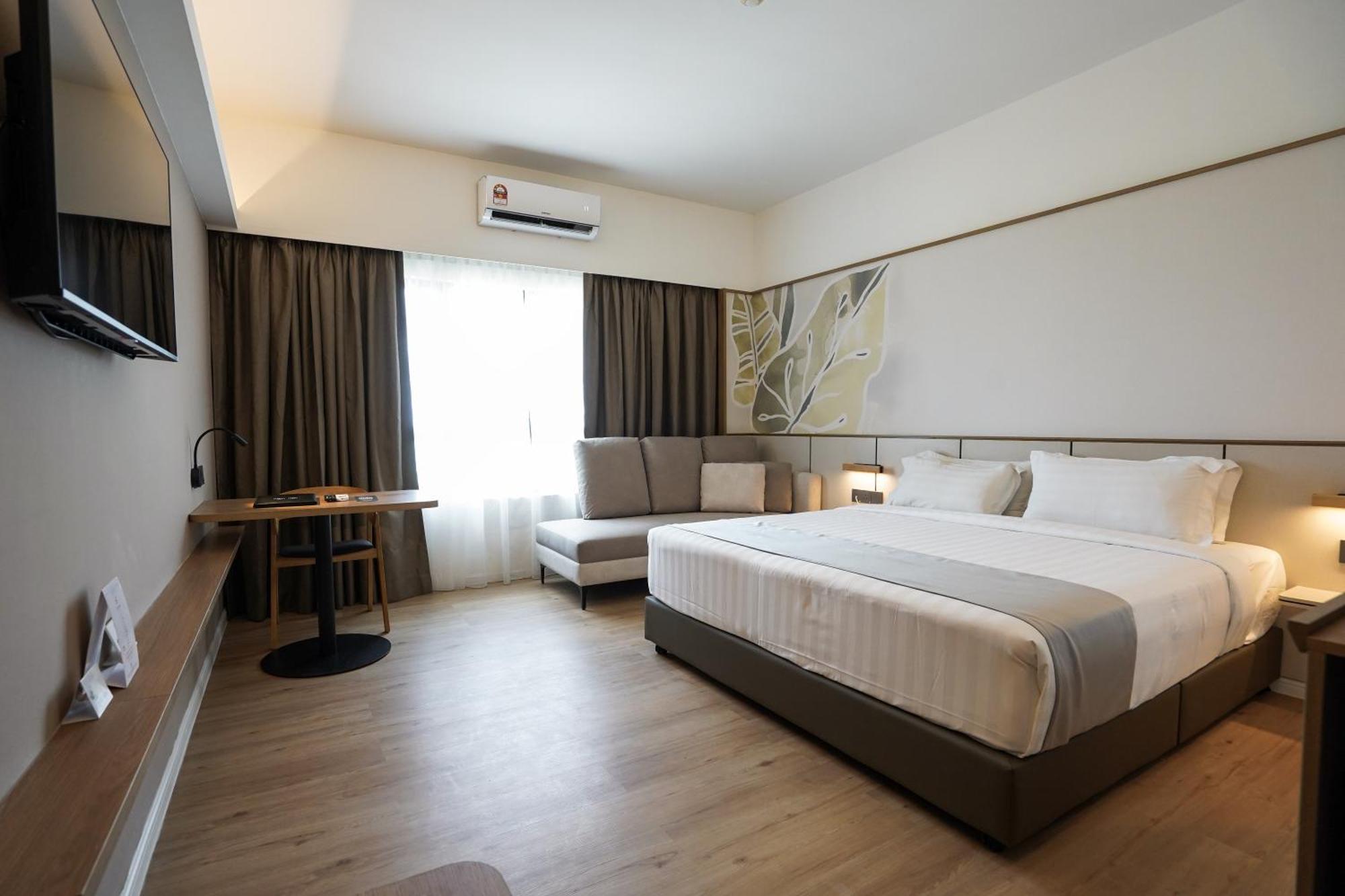 H Elite Design Hotel Kota Bharu Buitenkant foto