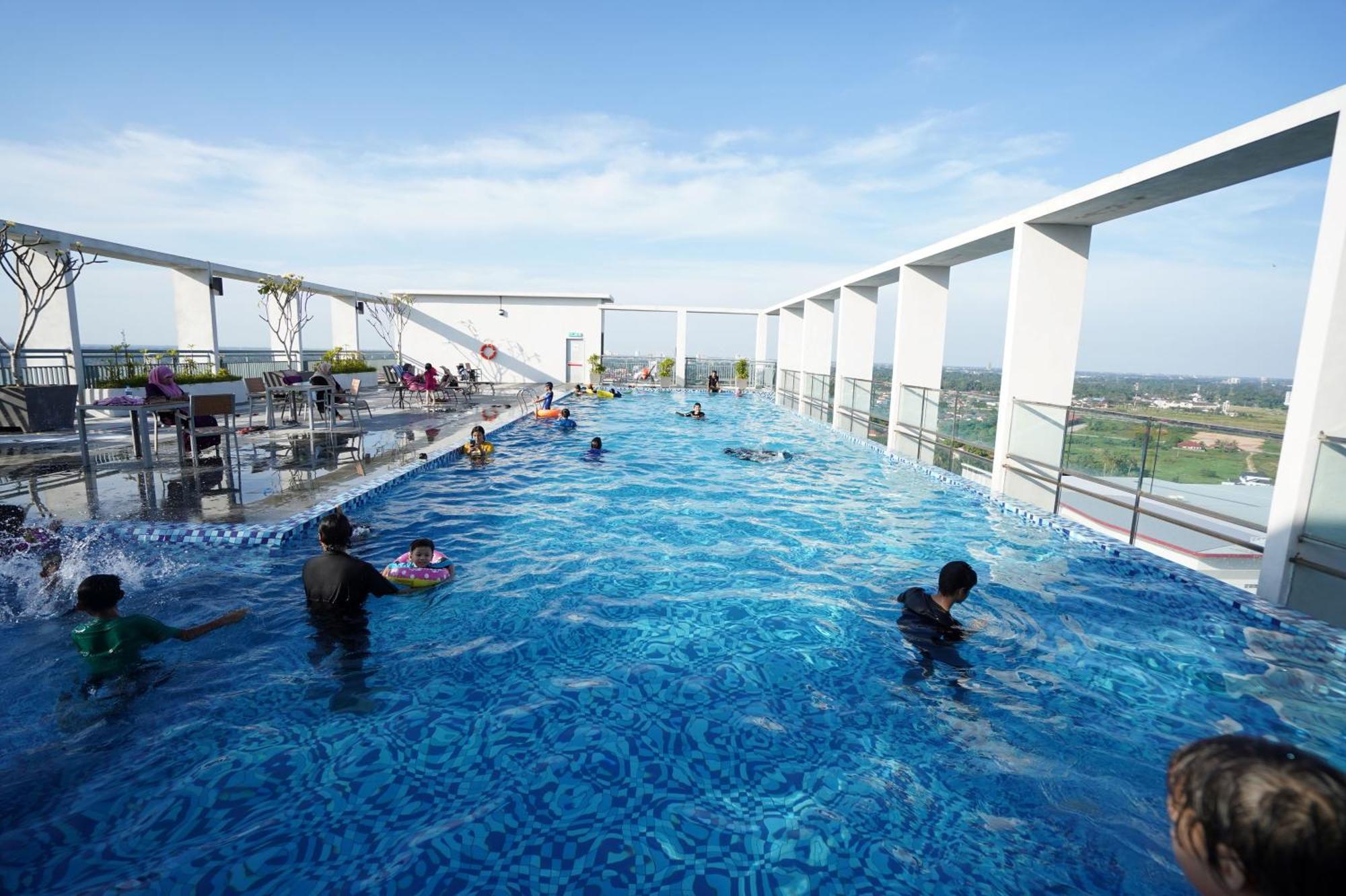 H Elite Design Hotel Kota Bharu Buitenkant foto