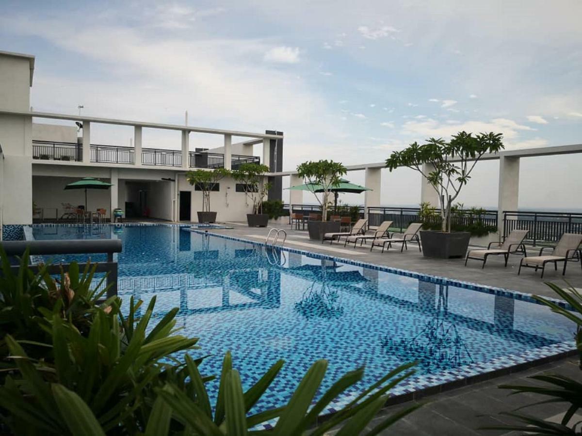 H Elite Design Hotel Kota Bharu Buitenkant foto