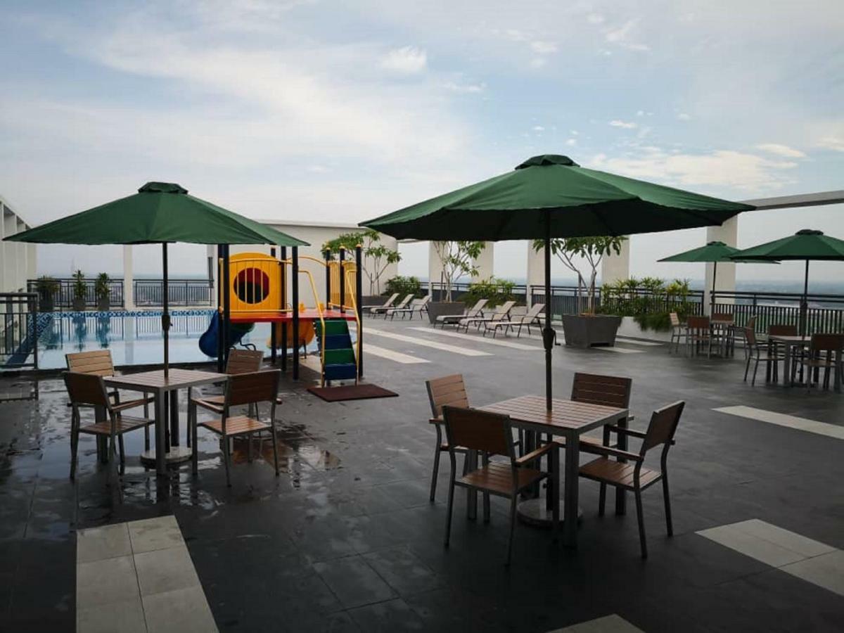 H Elite Design Hotel Kota Bharu Buitenkant foto