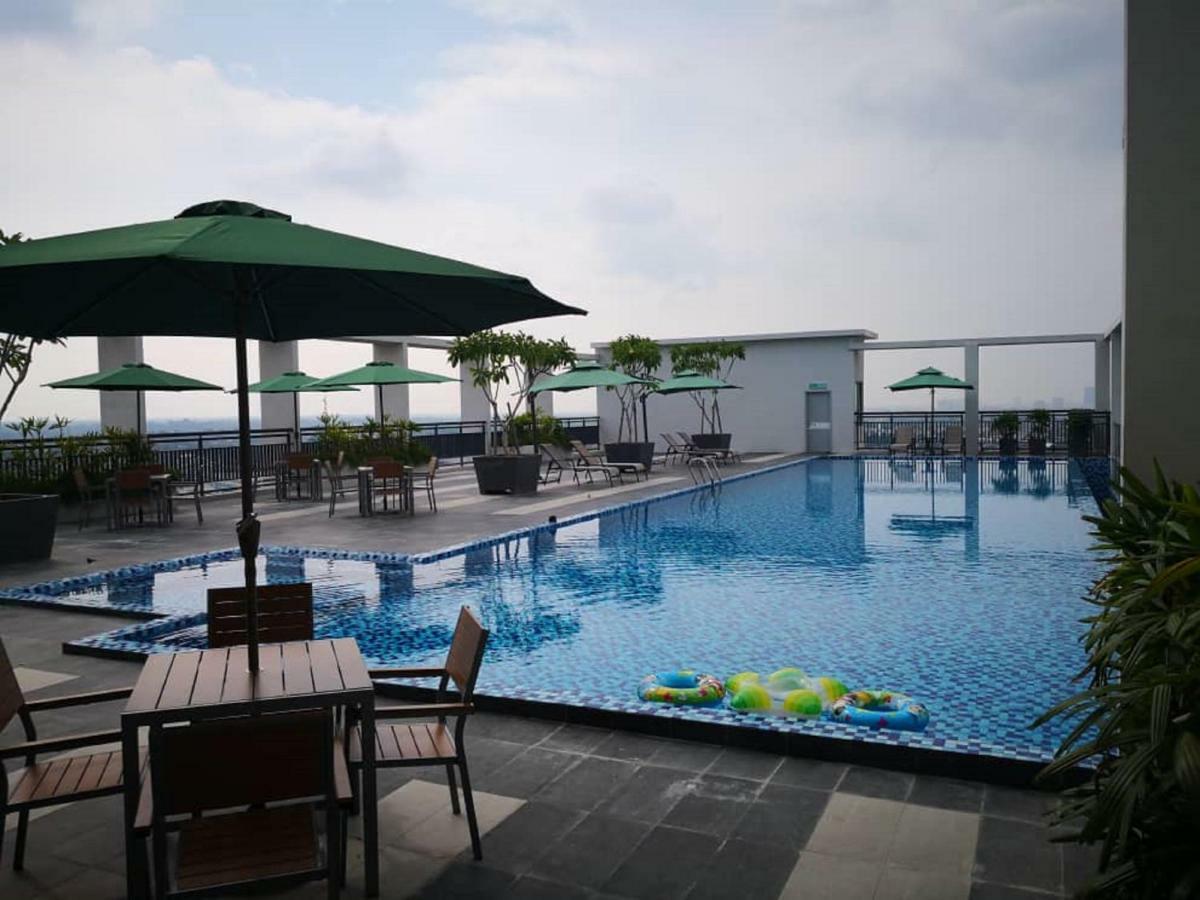 H Elite Design Hotel Kota Bharu Buitenkant foto