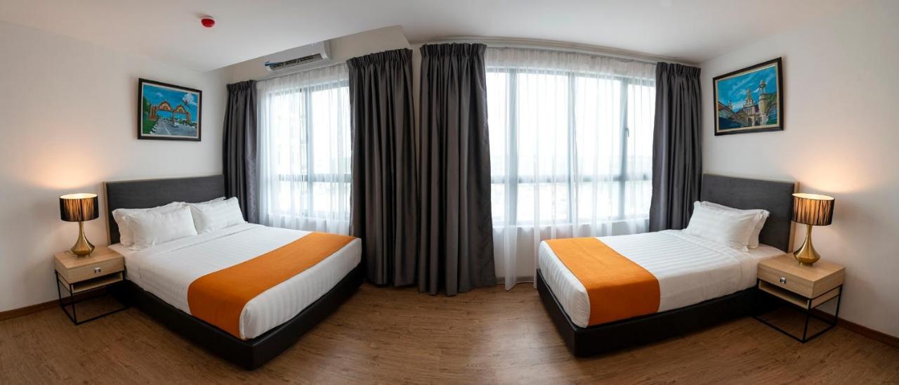 H Elite Design Hotel Kota Bharu Buitenkant foto