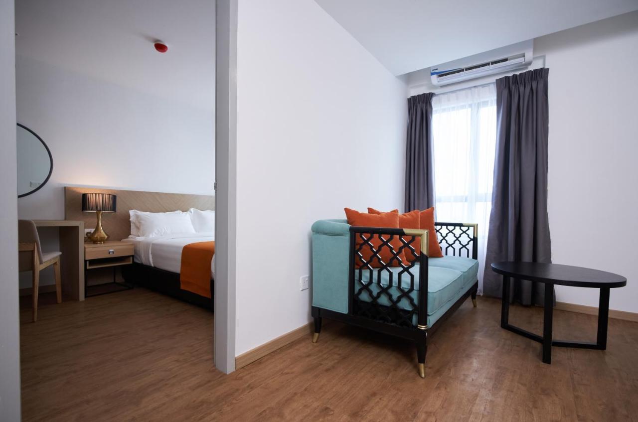 H Elite Design Hotel Kota Bharu Buitenkant foto