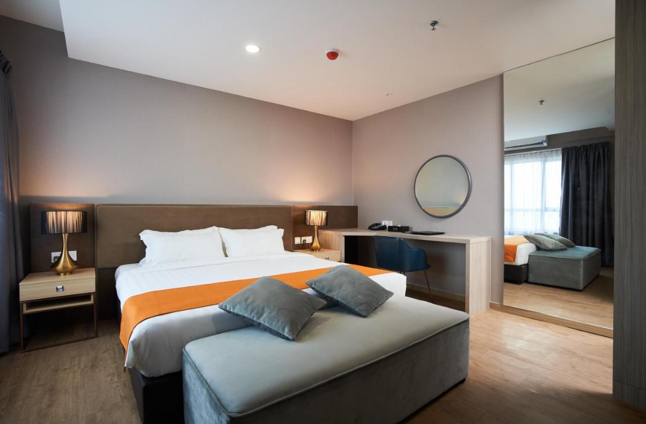 H Elite Design Hotel Kota Bharu Buitenkant foto